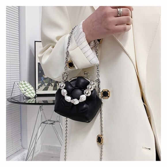 3D Flower Mini Kiss Lock Statement Purse/Multiple colors available - Picture 5 of 8